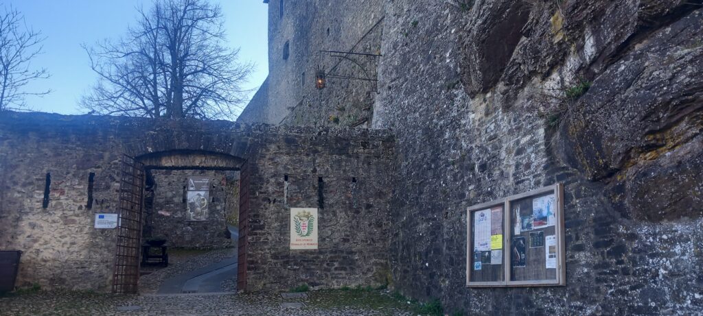 Castello di Bardi, Fortezza Parma in viaggio con gli amici