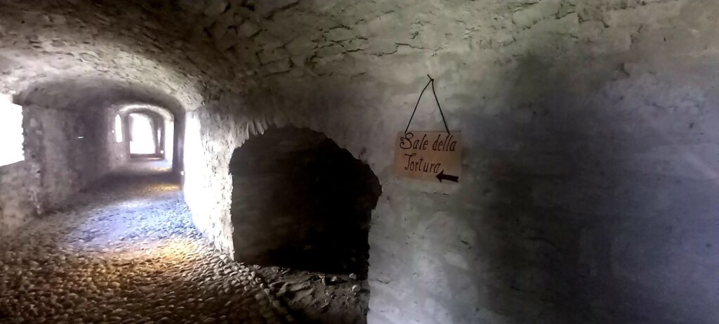 Castello di Bardi Viaggio con gli amici