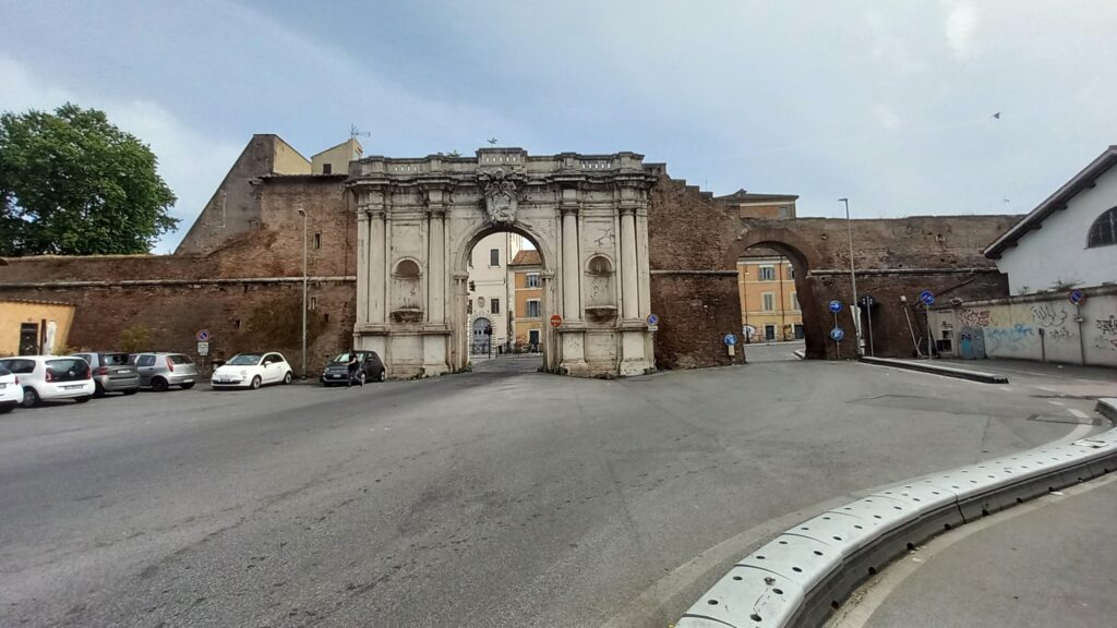 Trastevere città di Roma Porta portese viaggio con gli amici