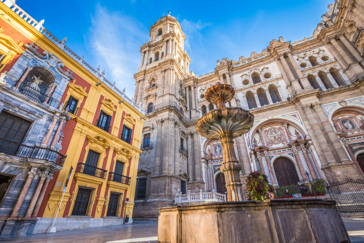 Malaga, Andalusia In Viaggio Con Gli Amici