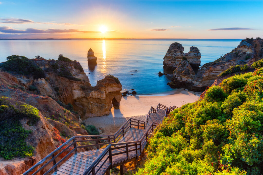Faro, Albufeira, Carvoeiro e Lagos, Portogallo, Viaggio con gli amici
