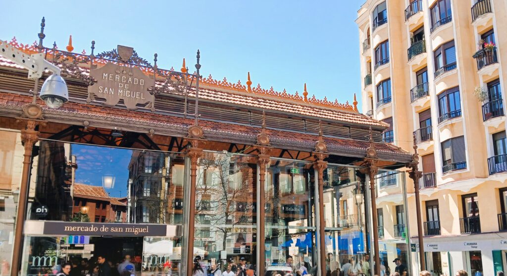 Mercado San Miguel
Madrid, cosa fare in tre giorni, In Viaggio Con Gli Amici, Plaza Major