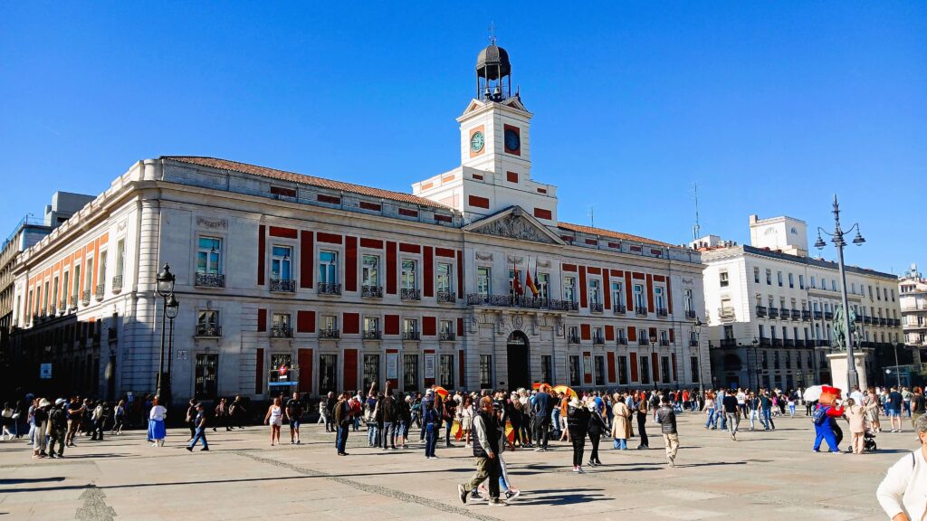 Madrid, cosa fare in tre giorni, In Viaggio Con Gli Amici, Plaza del Sol