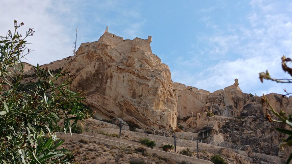 Alicante In Viaggio Con Gli Amici
