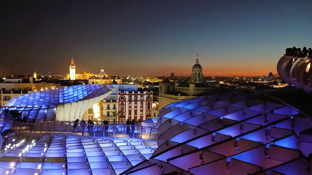 Las Setas di notte, Siviglia (In Viaggio Con Gli Amici Immagini).